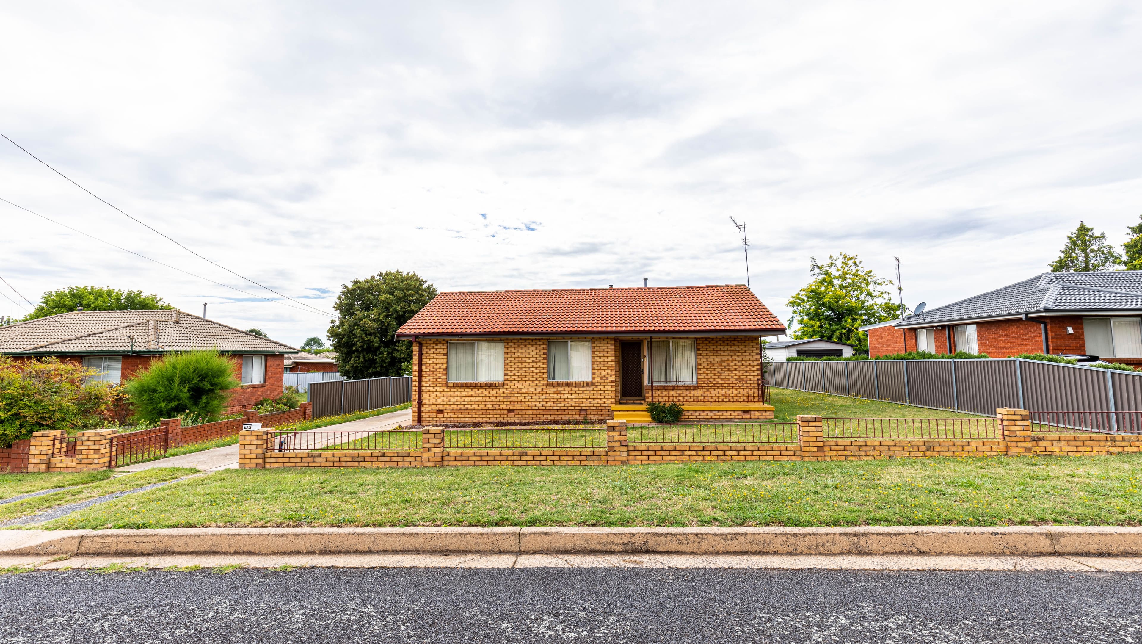 8 Gilchrist Street, Blayney NSW 2799, Blayney - Image 1