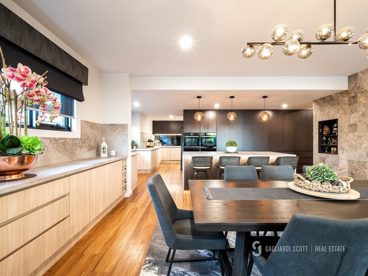 16 Cockatoo Crescent, Kialla, Kialla - Thumbnail 5