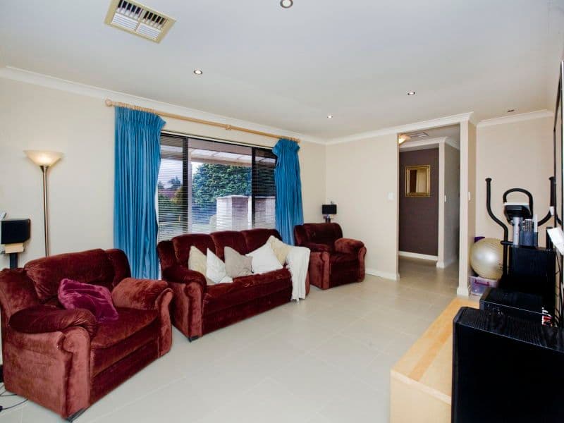 19 Venture Rise, BALLAJURA WA 6066, Ballajura - Thumbnail 6