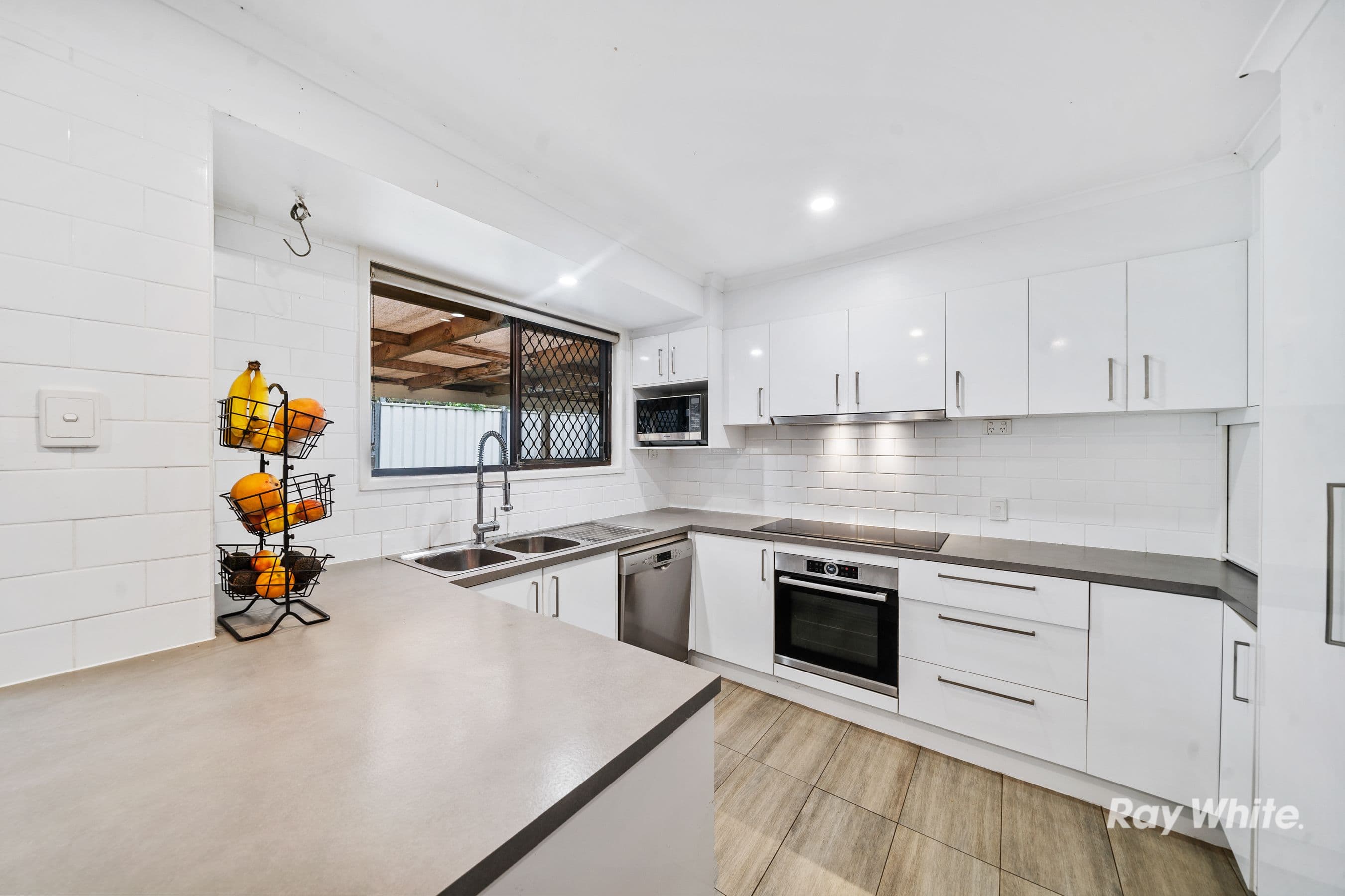 1 Sheffield Court, Browns Plains QLD 4118, Browns Plains - Thumbnail 2