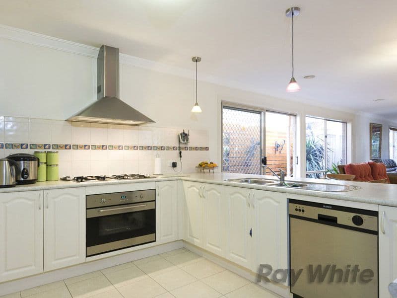 19  GRENFELL Rise, NARRE WARREN VIC 3805, Narre Warren South - Thumbnail 3