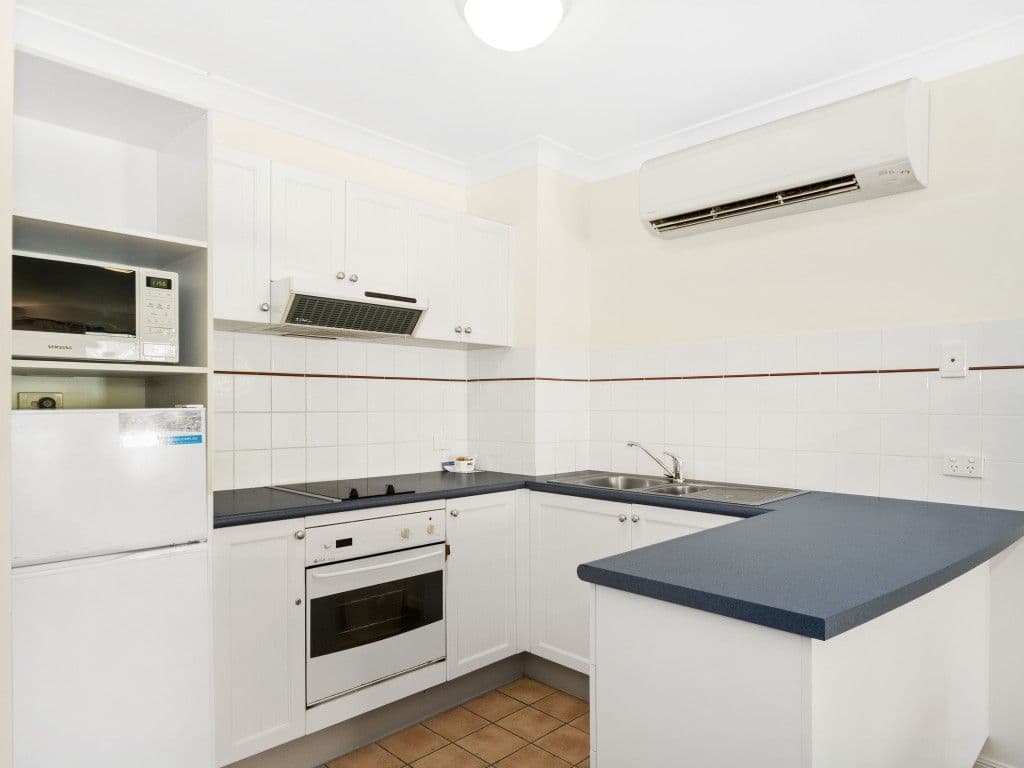 99 Griffith Street 'Calypso', Coolangatta QLD 4225, Coolangatta - Thumbnail 4