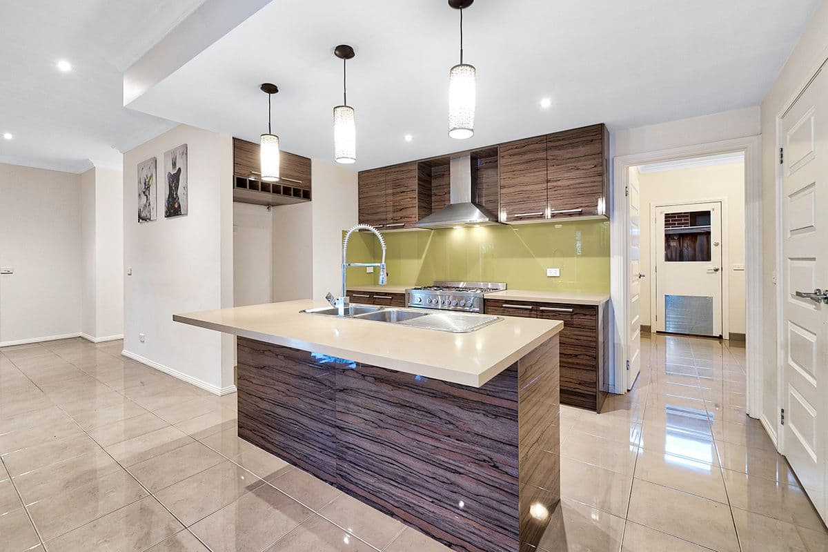 19 Chantenay Parade, Cranbourne North VIC 3977, Cranbourne North - Thumbnail 6