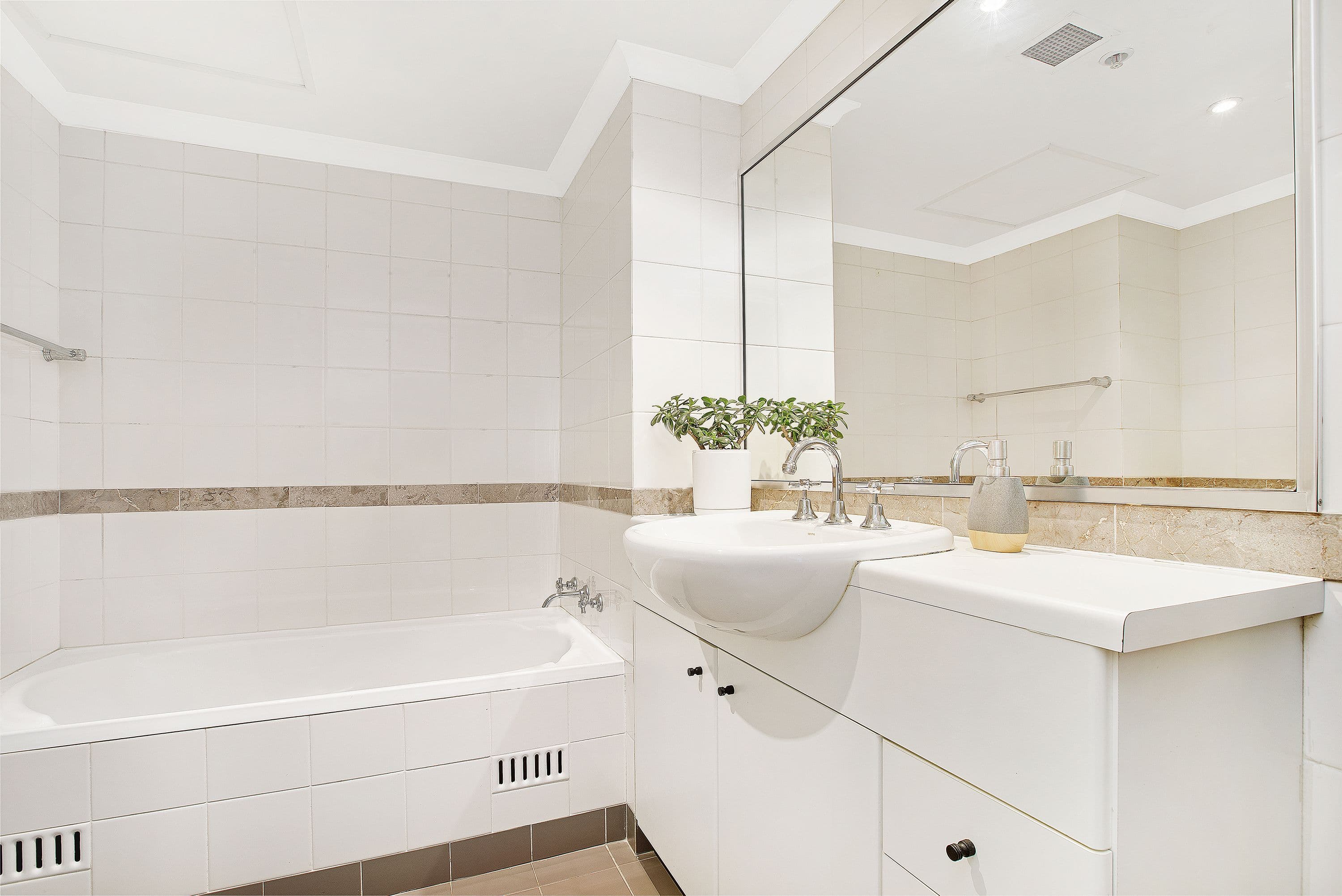 257 Oxford Street, Bondi Junction NSW 2022, Bondi Junction - Thumbnail 7