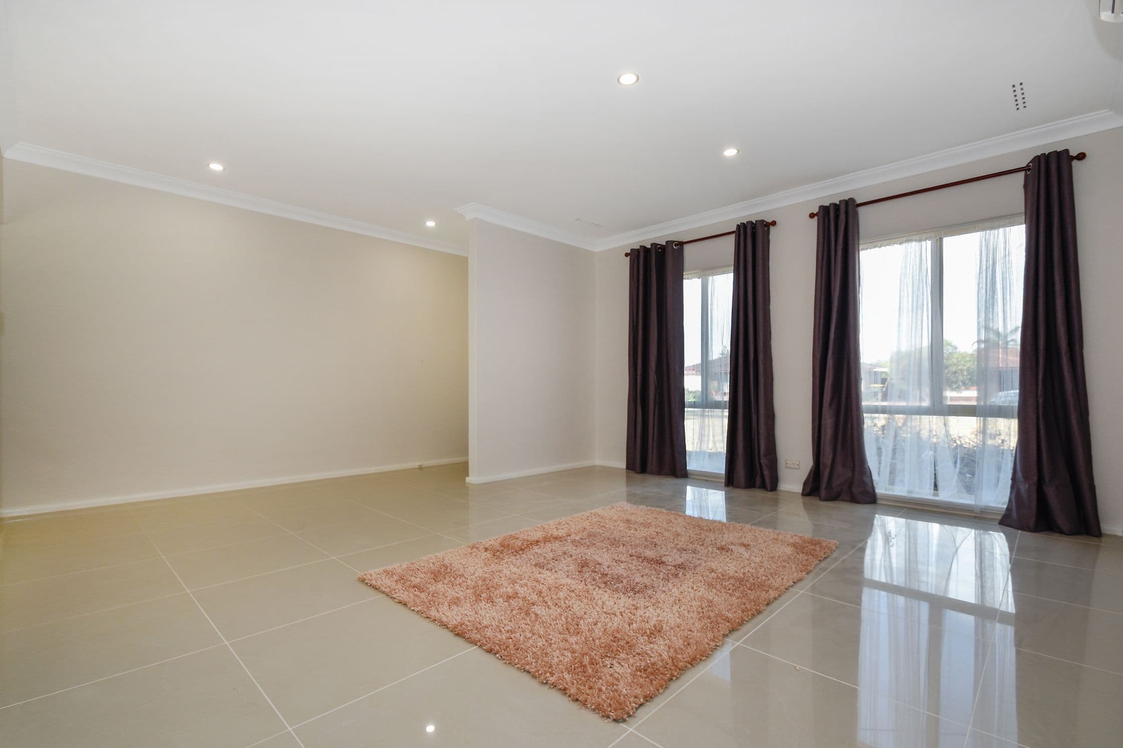 6 Nanovich Avenue, Girrawheen WA 6064, Girrawheen - Thumbnail 2