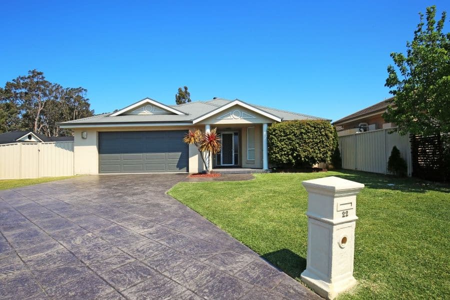 24 Coral Gum Court, Worrigee - Thumbnail 2