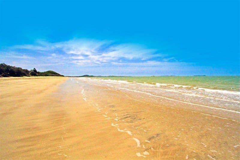 76 Limpus Avenue, KEPPEL SANDS QLD 4702, Keppel Sands - Thumbnail 3
