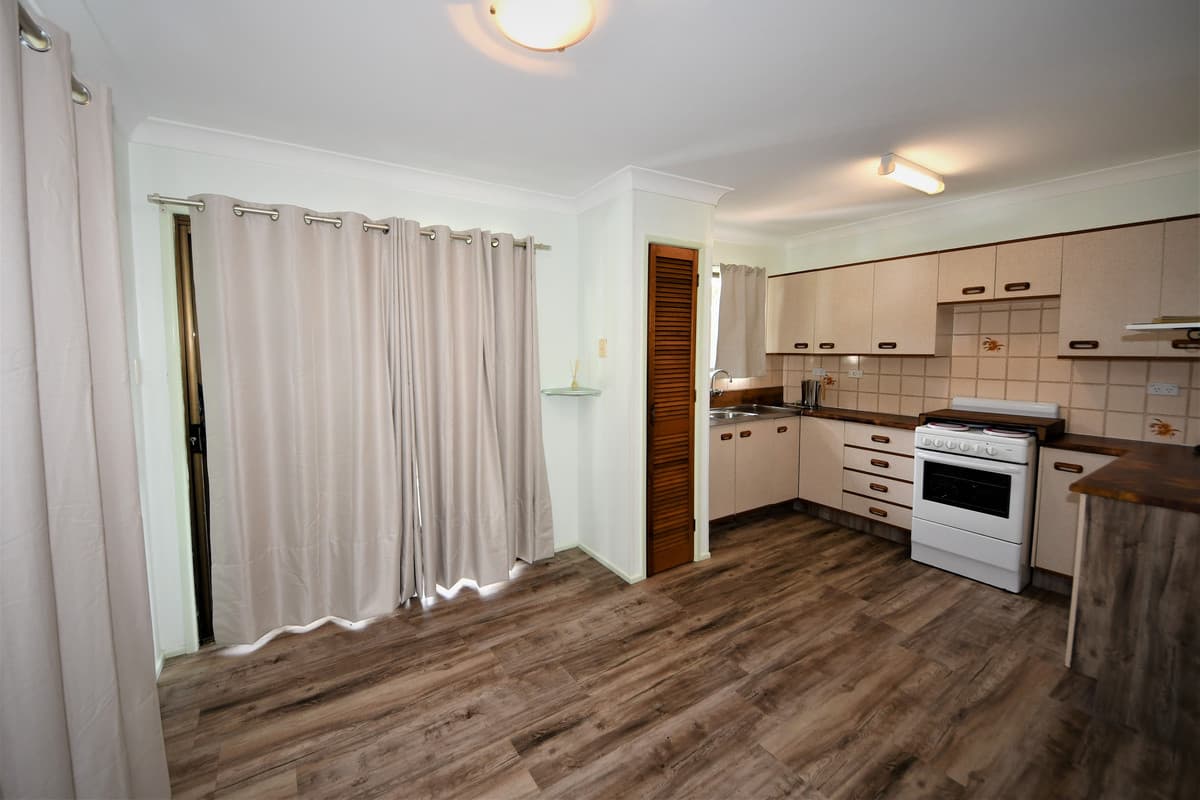 54 Moonmera Street, Kabra, Kabra - Thumbnail 5
