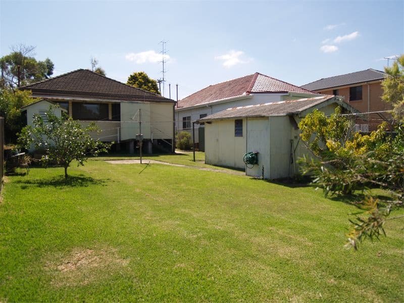 12  Hood Street, MIRANDA NSW 2228, Miranda - Thumbnail 2