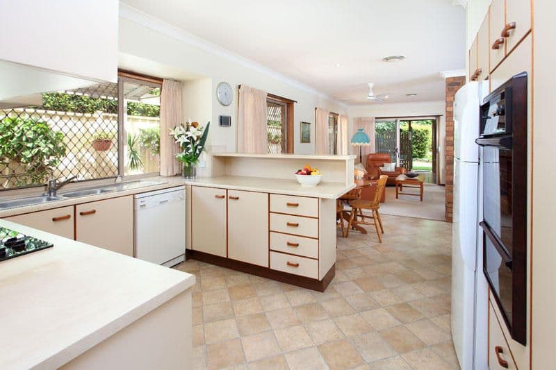 16 Marley Court, ASPLEY QLD 4034, Aspley - Thumbnail 5