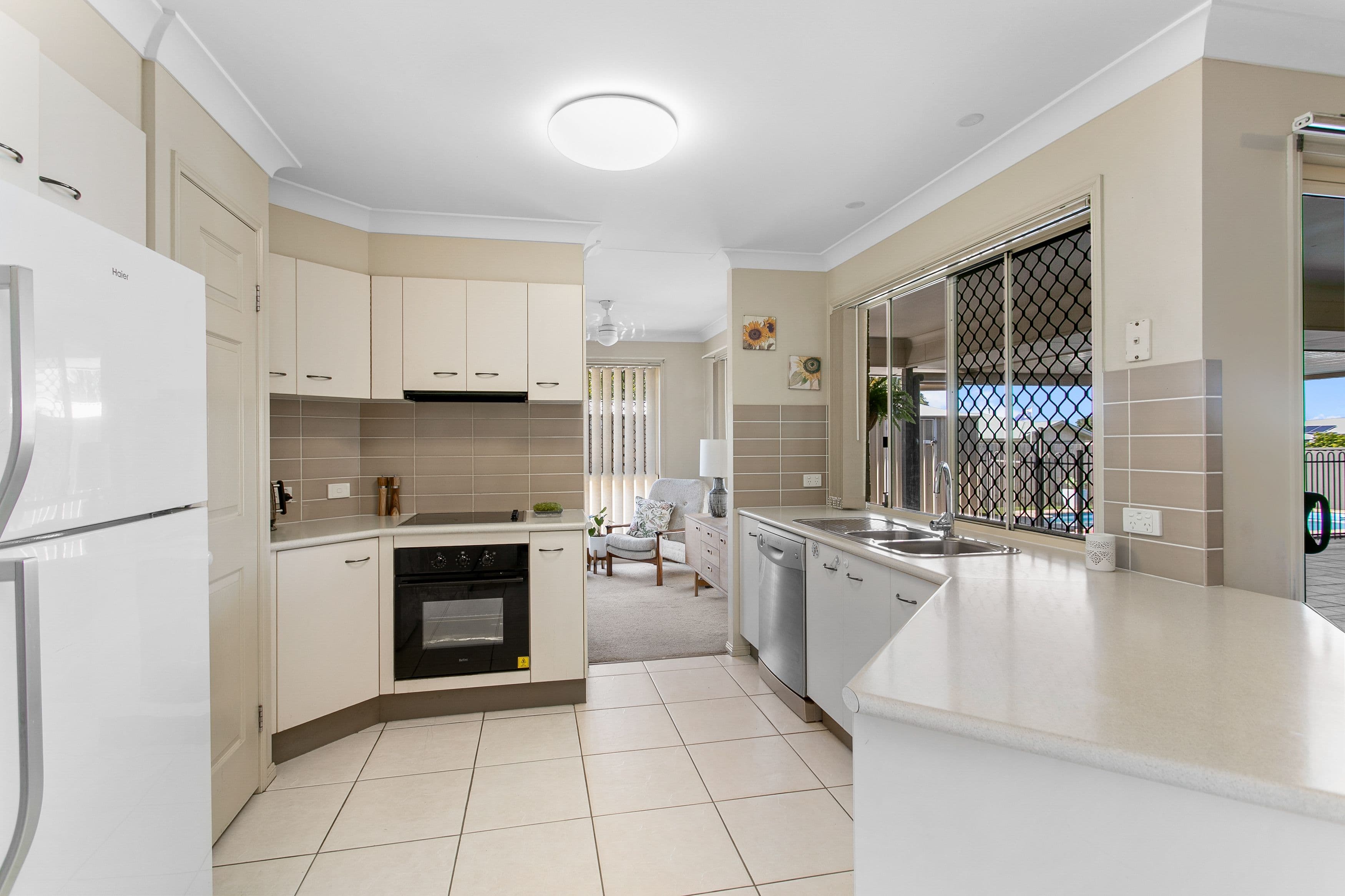23 Penda Street, Morayfield QLD 4506, Morayfield - Thumbnail 4