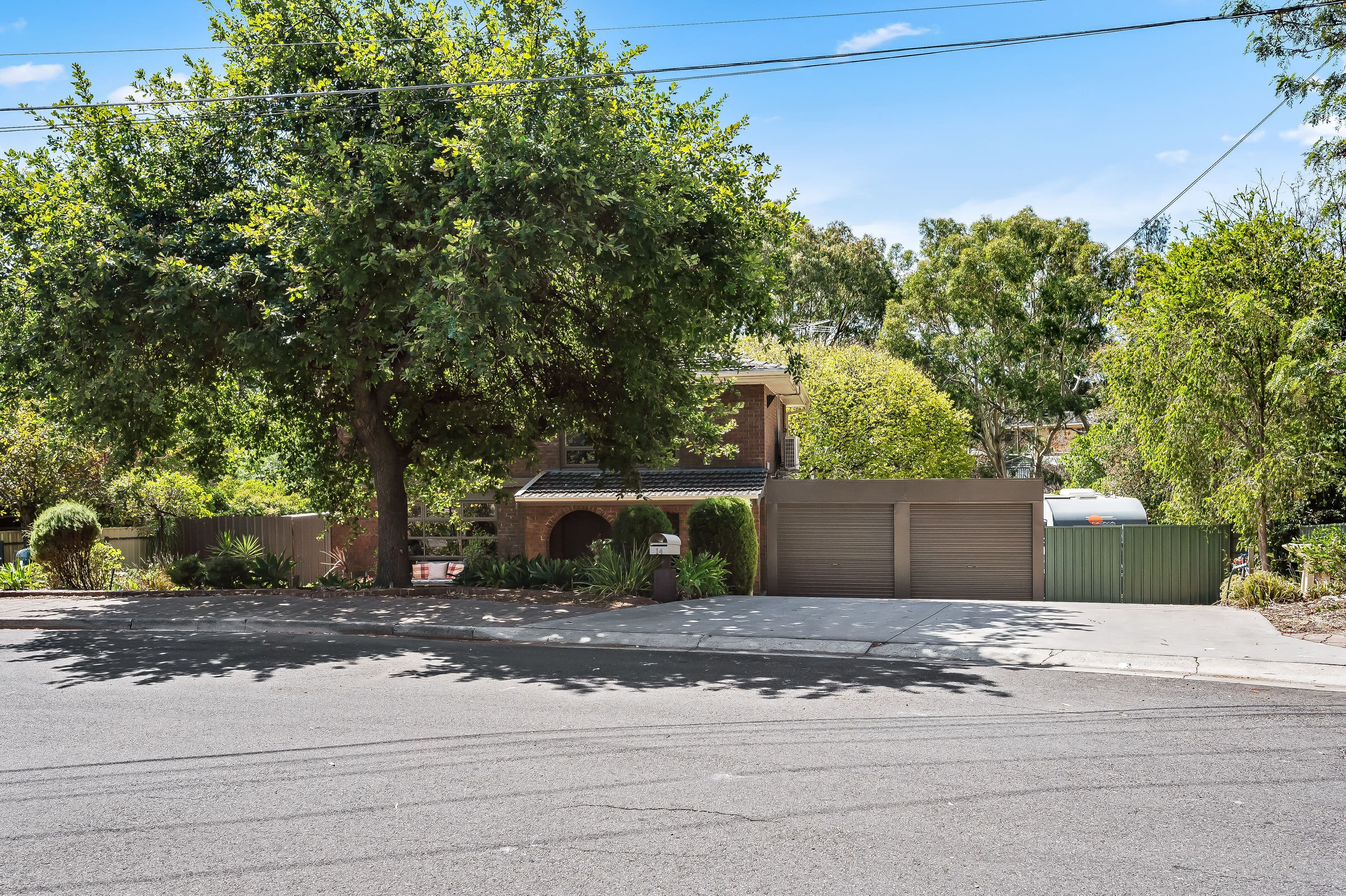 14 Clarence Drive, Athelstone SA 5076, Athelstone - Thumbnail 2