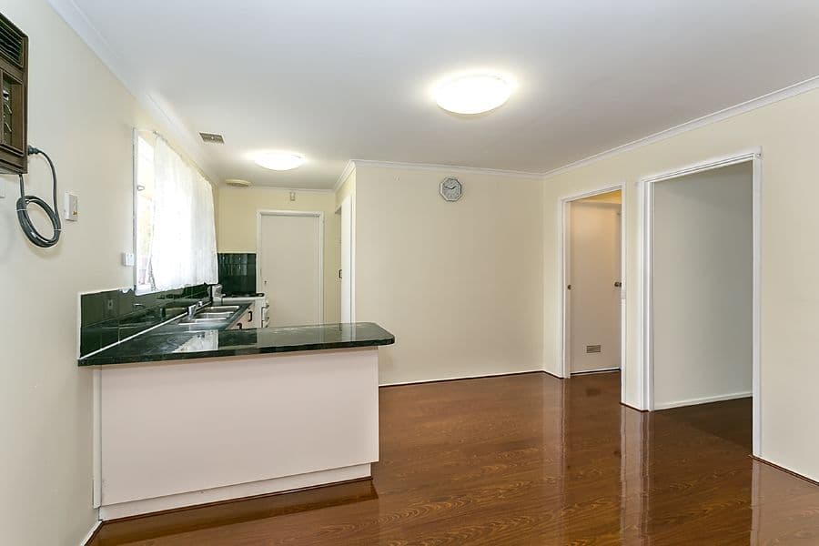 50 Grevillea Road, KINGS PARK VIC 3021, Kings Park - Thumbnail 4