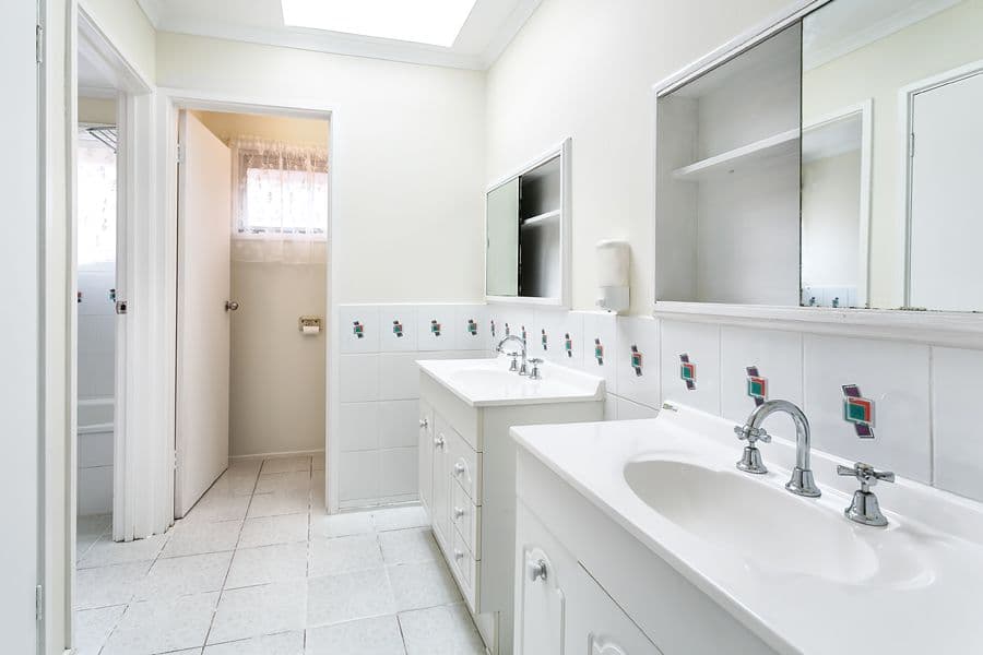50 Grevillea Road, KINGS PARK VIC 3021, Kings Park - Thumbnail 5