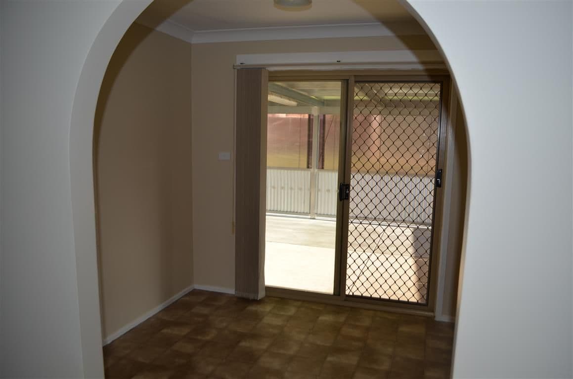 11 Bottlebrush Drive, Tumut - Thumbnail 5