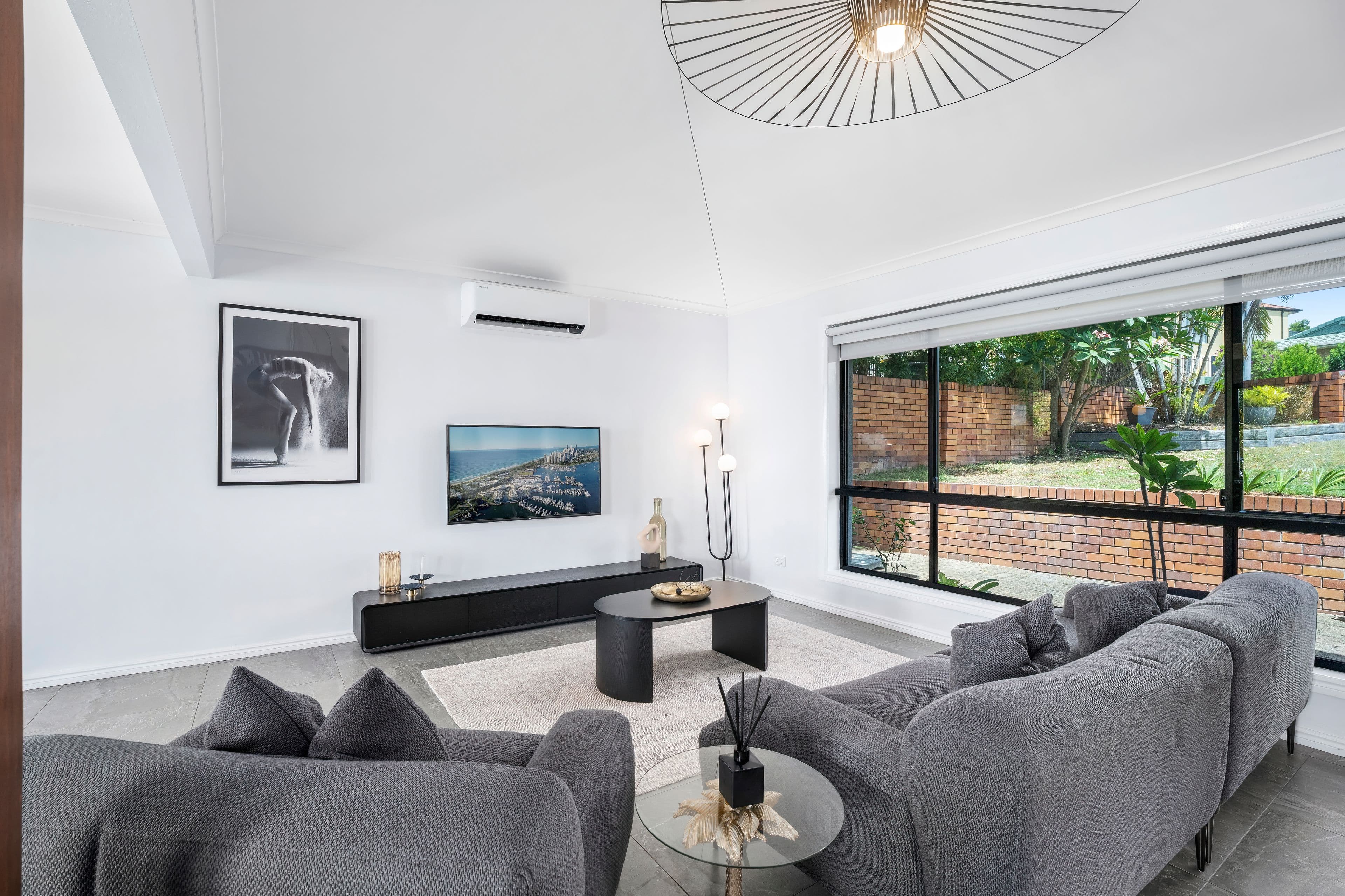 14 Carrumbella Drive, Arundel QLD 4214, Arundel - Thumbnail 4