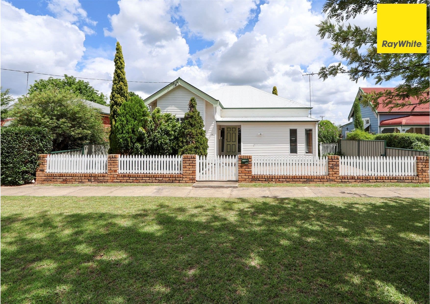 62 Henderson Street, Inverell NSW 2360, Inverell - Image 1