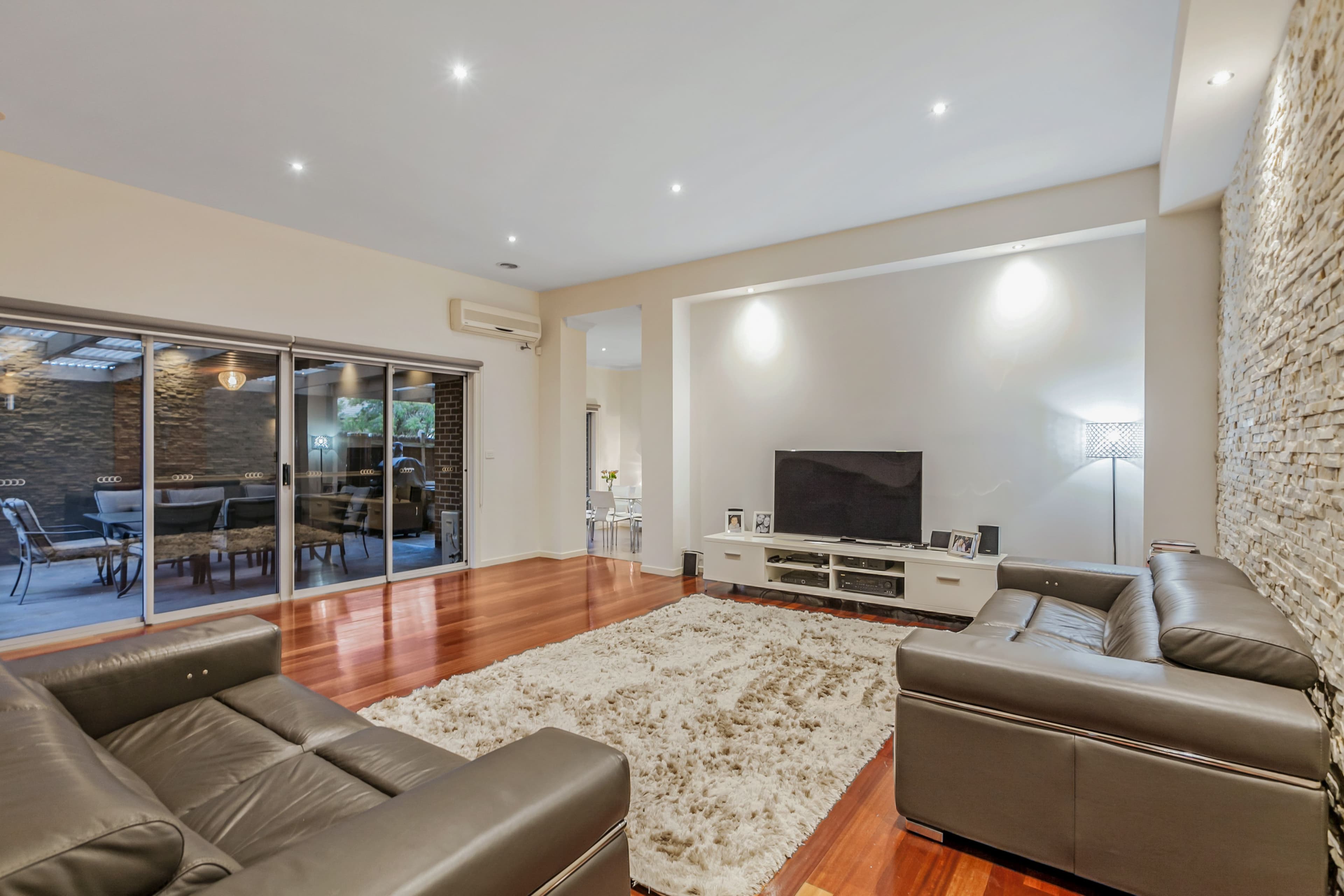 30 Black Street, Reservoir VIC 3073, Reservoir - Thumbnail 2
