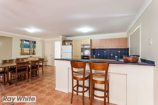 19 Ashford Circuit, Petrie QLD 4502, Petrie - Thumbnail 5