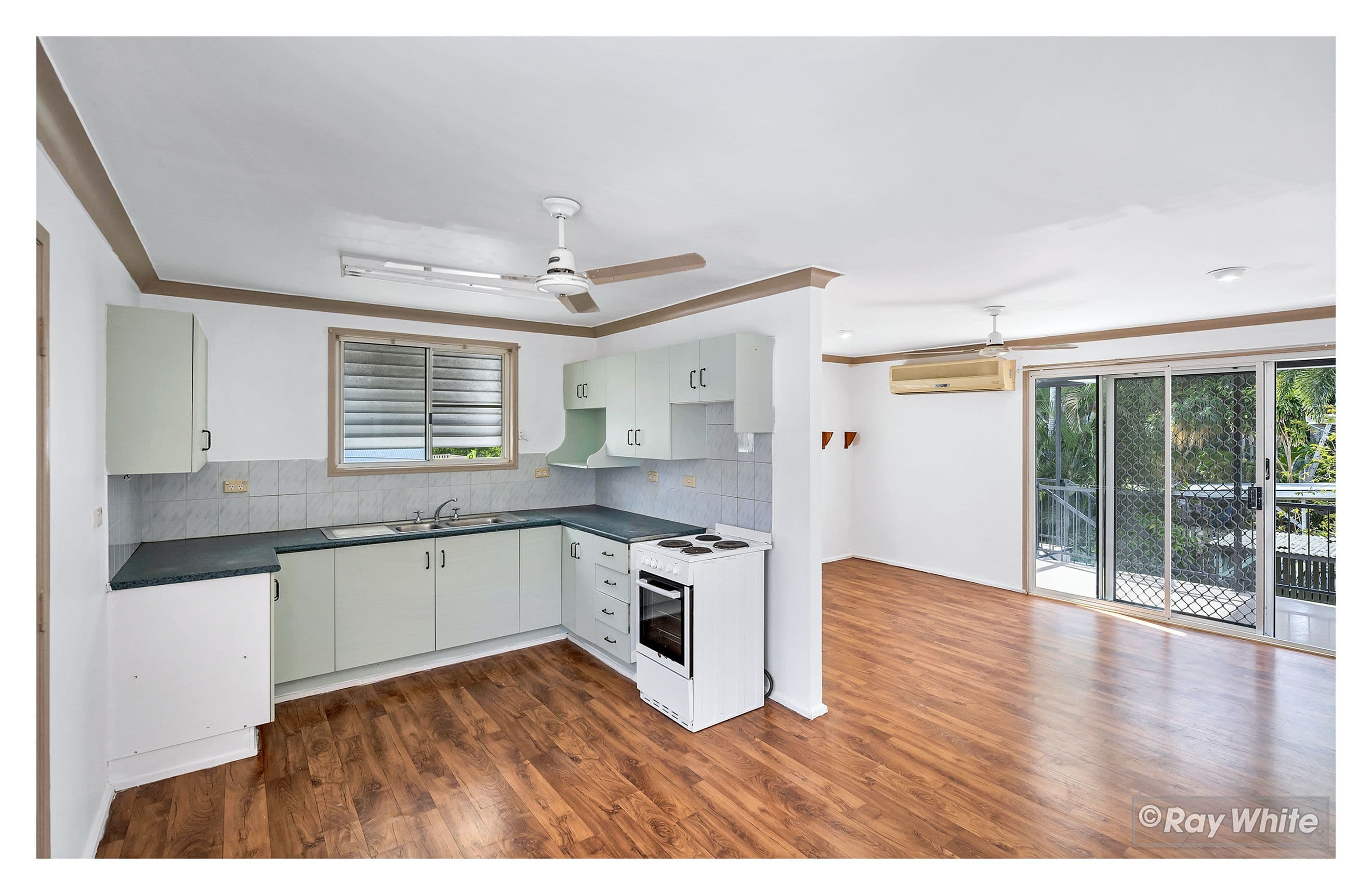 13-15 Pilkington Street, Koongal QLD 4701, Koongal - Thumbnail 5