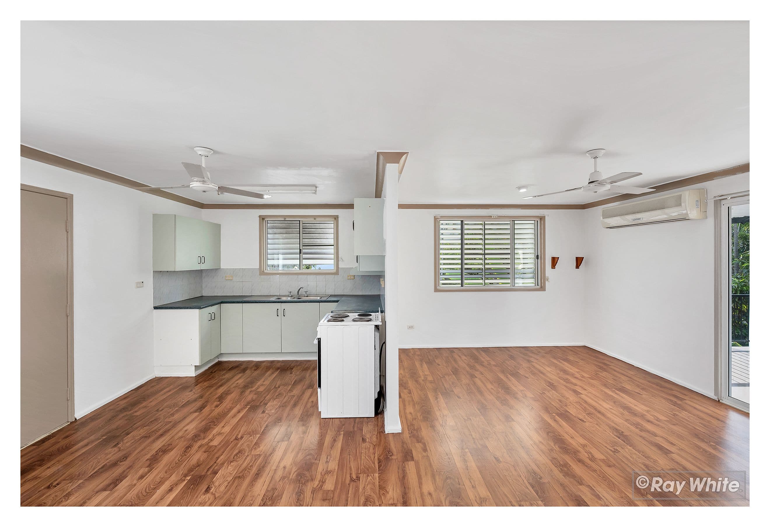 13-15 Pilkington Street, Koongal QLD 4701, Koongal - Thumbnail 7