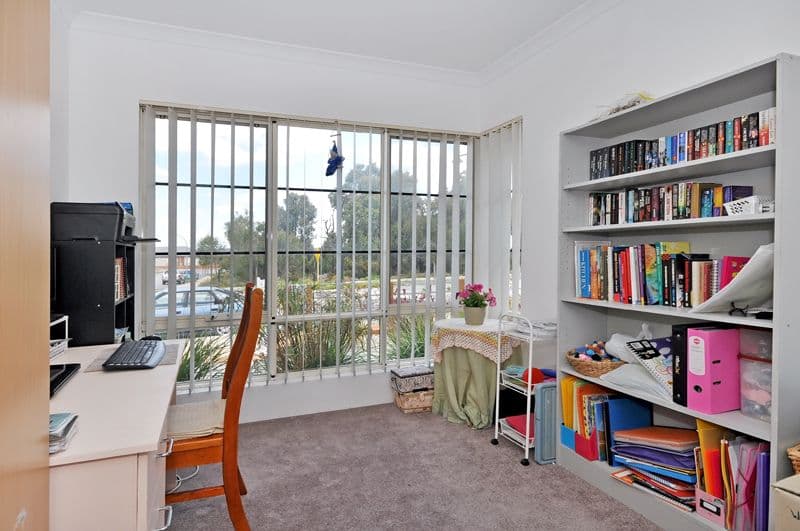 141 Banrock Drive, Ellenbrook WA 6069, Ellenbrook - Thumbnail 4