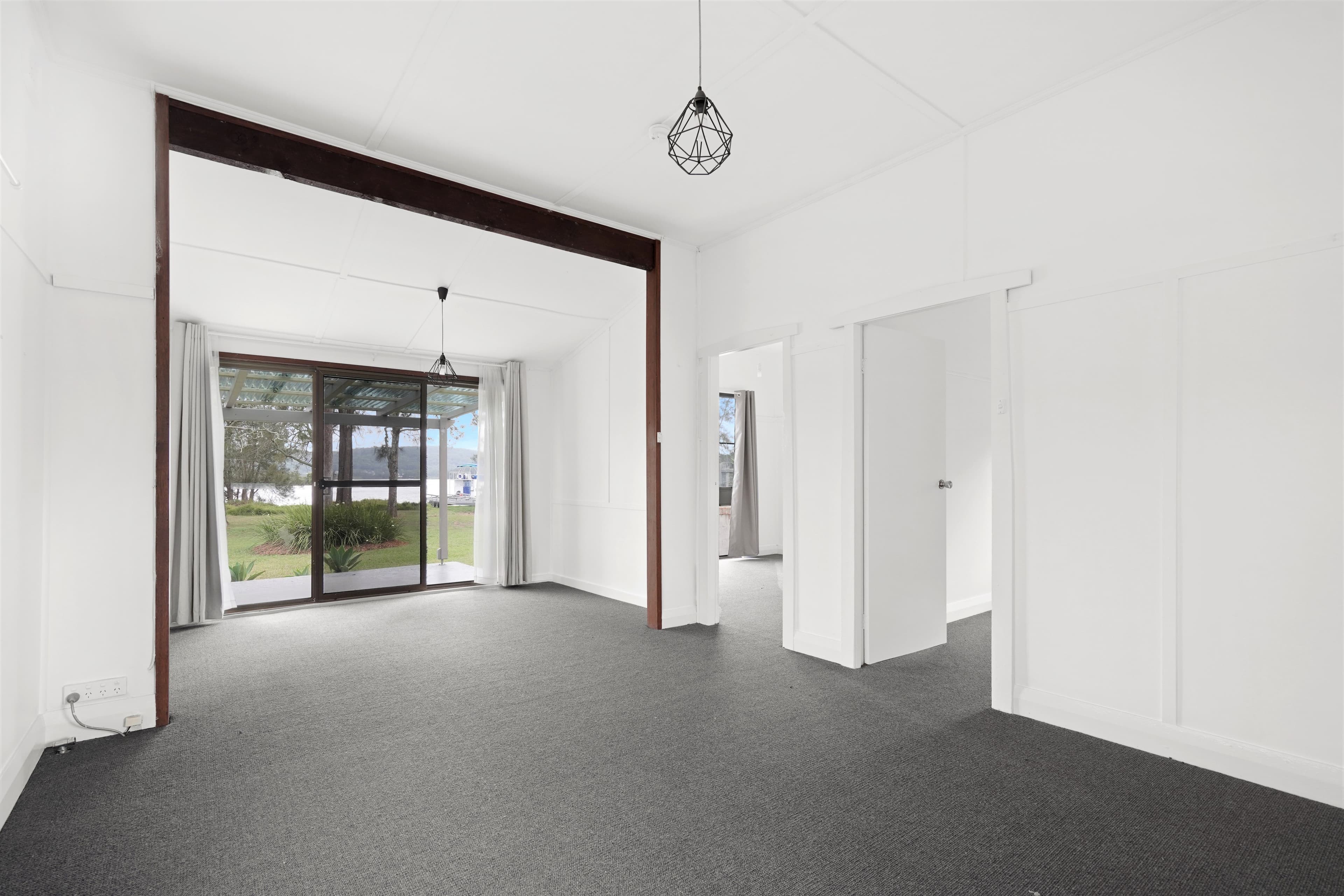 44 Kincumber Crescent, Davistown NSW 2251, Davistown - Thumbnail 3