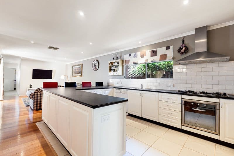 23 Kalymna Grove, Chadstone VIC 3148, Chadstone - Thumbnail 3