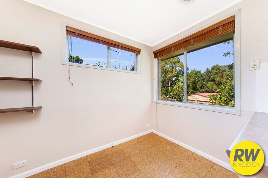 56 Tallara Parkway, Narrabundah ACT 2604, Narrabundah - Thumbnail 4