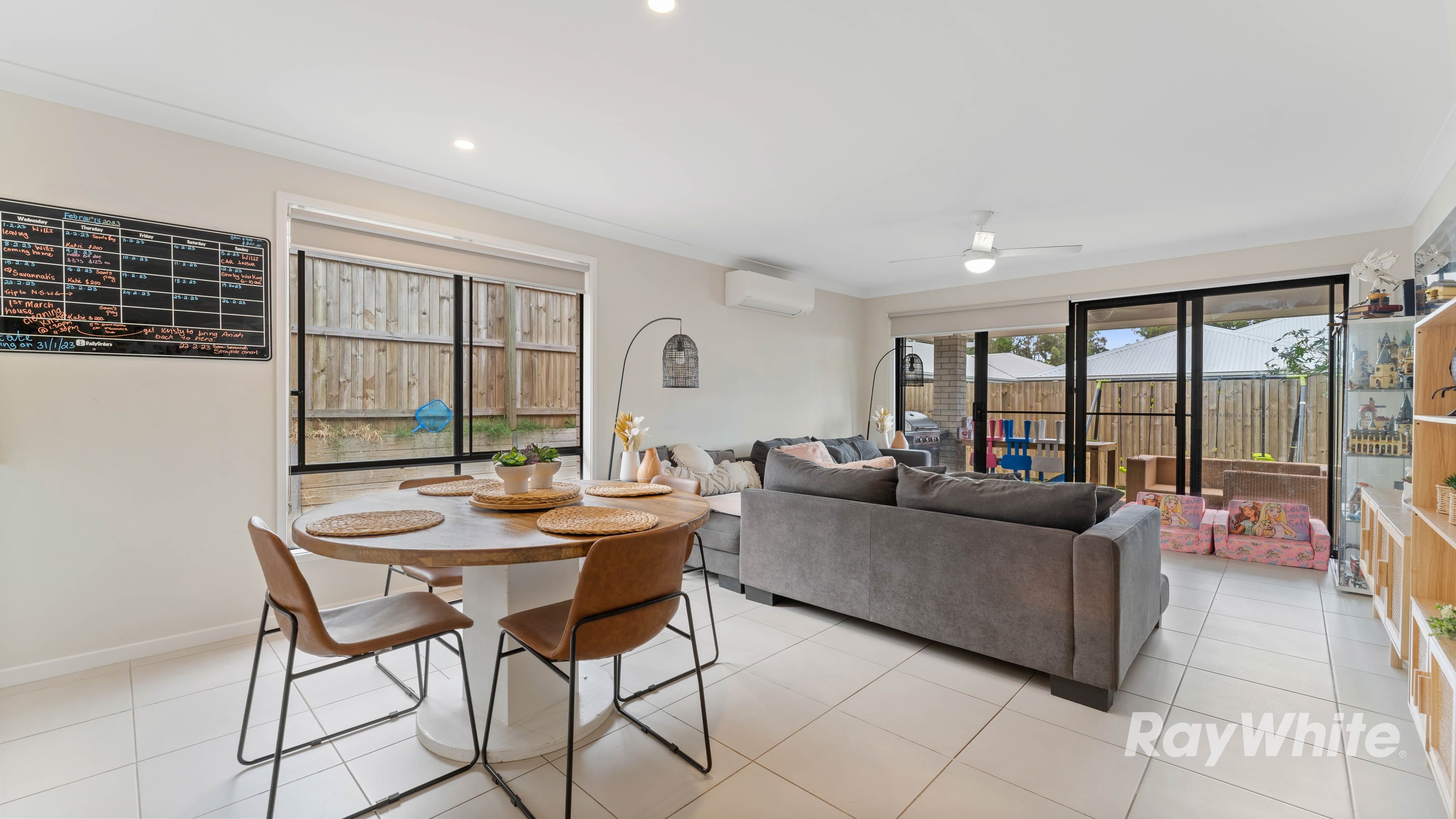 31 Riverlily Crescent, Bellbird Park QLD 4300, Bellbird Park - Thumbnail 4