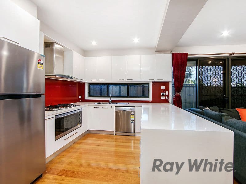 82 Henry Street, St Albans VIC 3021, St Albans - Thumbnail 3