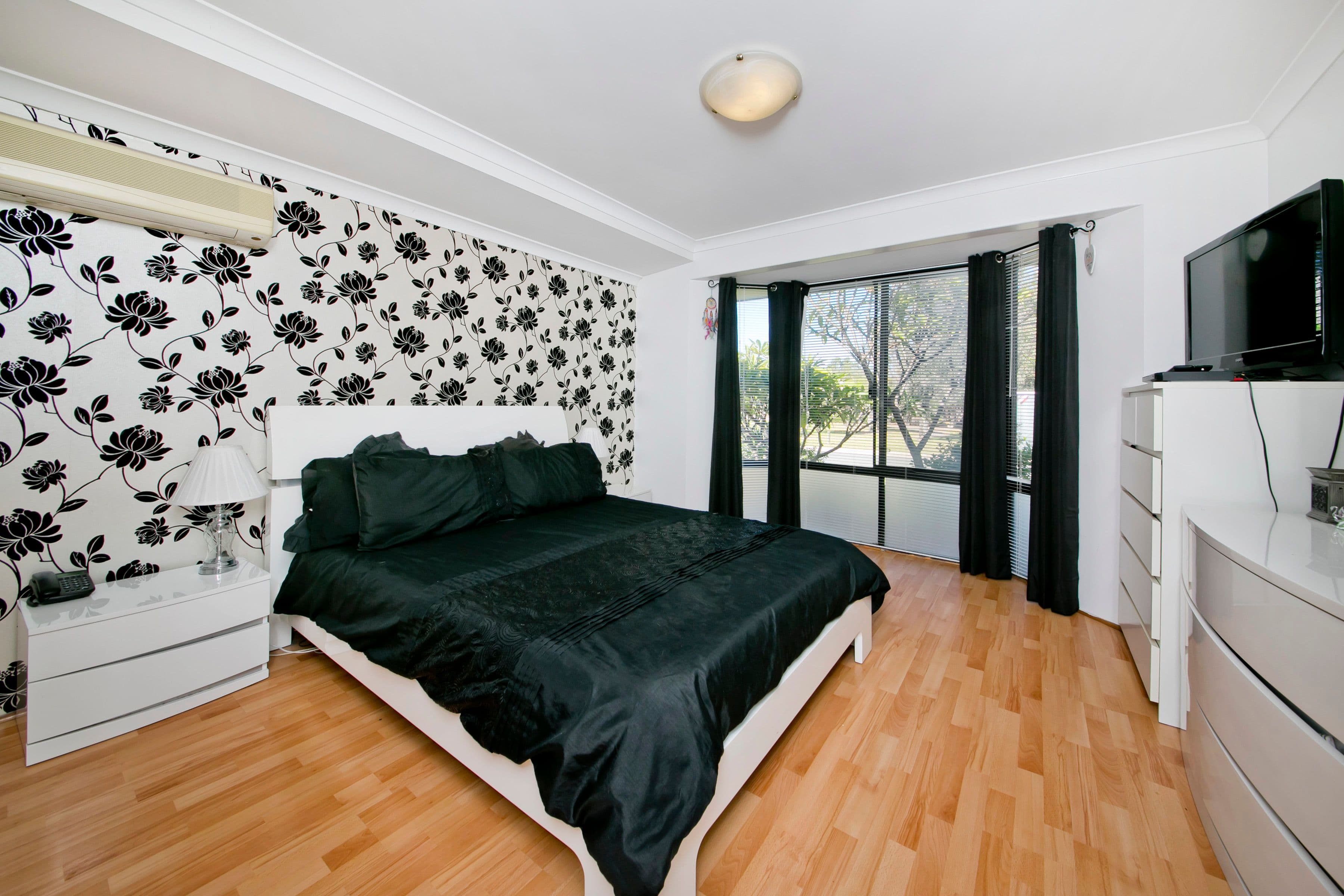 24 Fairywren Drive, Bennett Springs WA 6063, Bennett Springs - Thumbnail 8