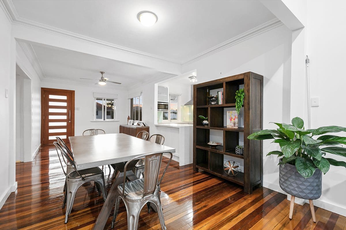 24 Merewether Street, Corinda QLD 4075, Corinda - Thumbnail 2