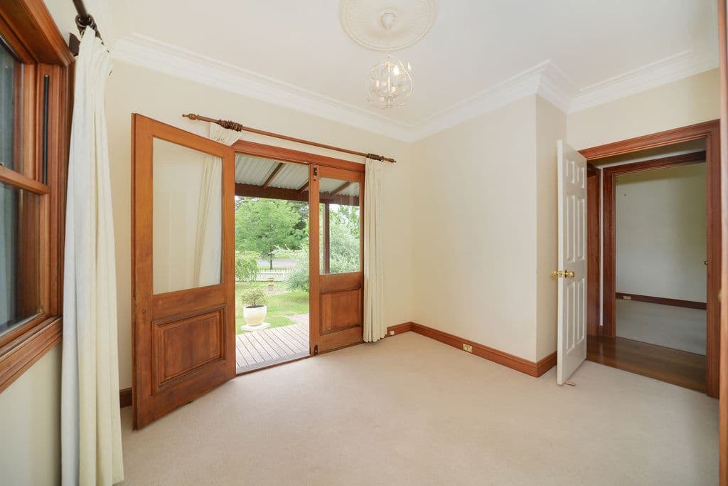 2 Banksia Street, Bowral - Thumbnail 6