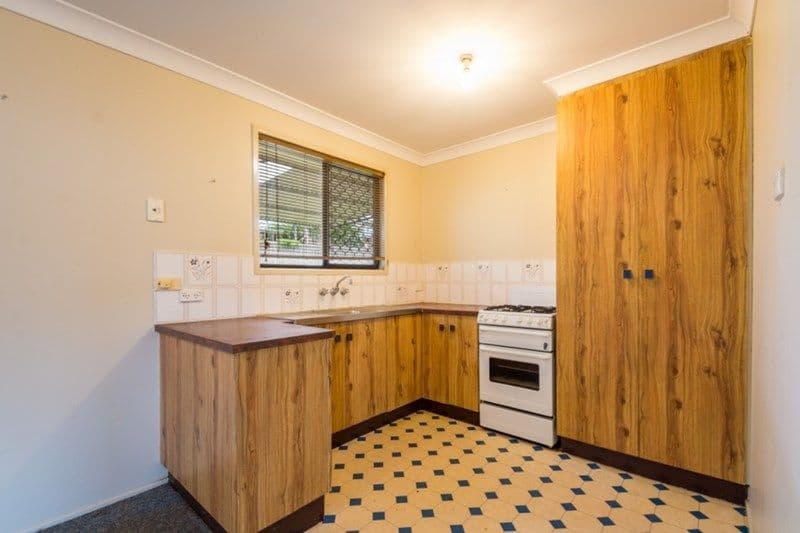 36 Banksia Street, Newtown QLD 4350, Newtown - Thumbnail 4