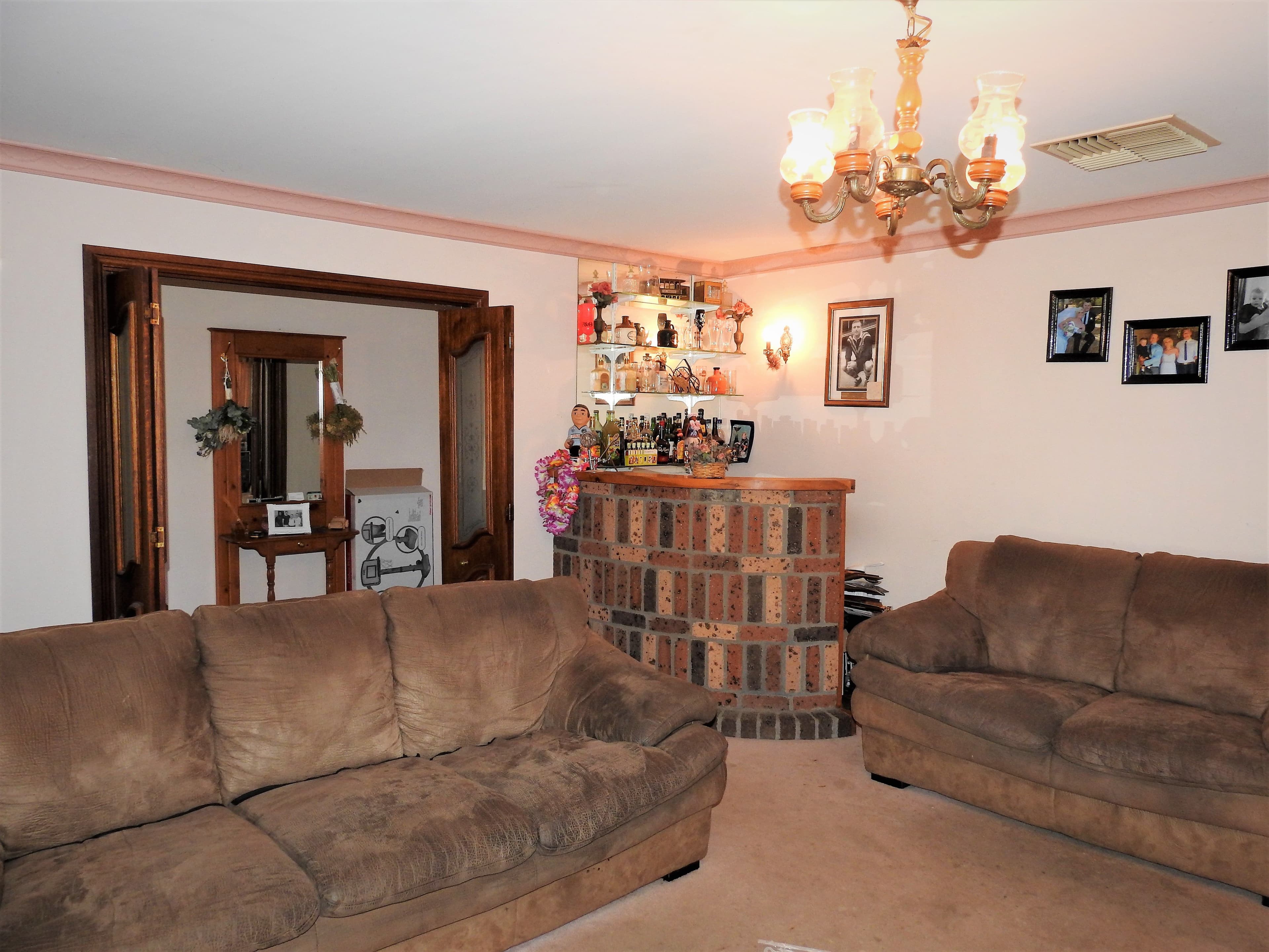 2 Martin Court, Young - Thumbnail 6