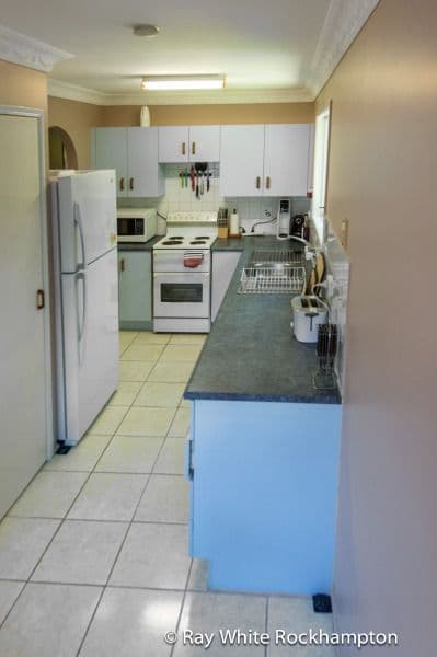 7 Schofield Street, THE RANGE QLD 4700, The Range - Thumbnail 2