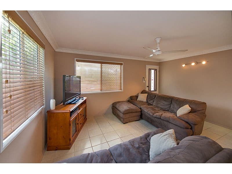 7 Schofield Street, THE RANGE QLD 4700, The Range - Thumbnail 6