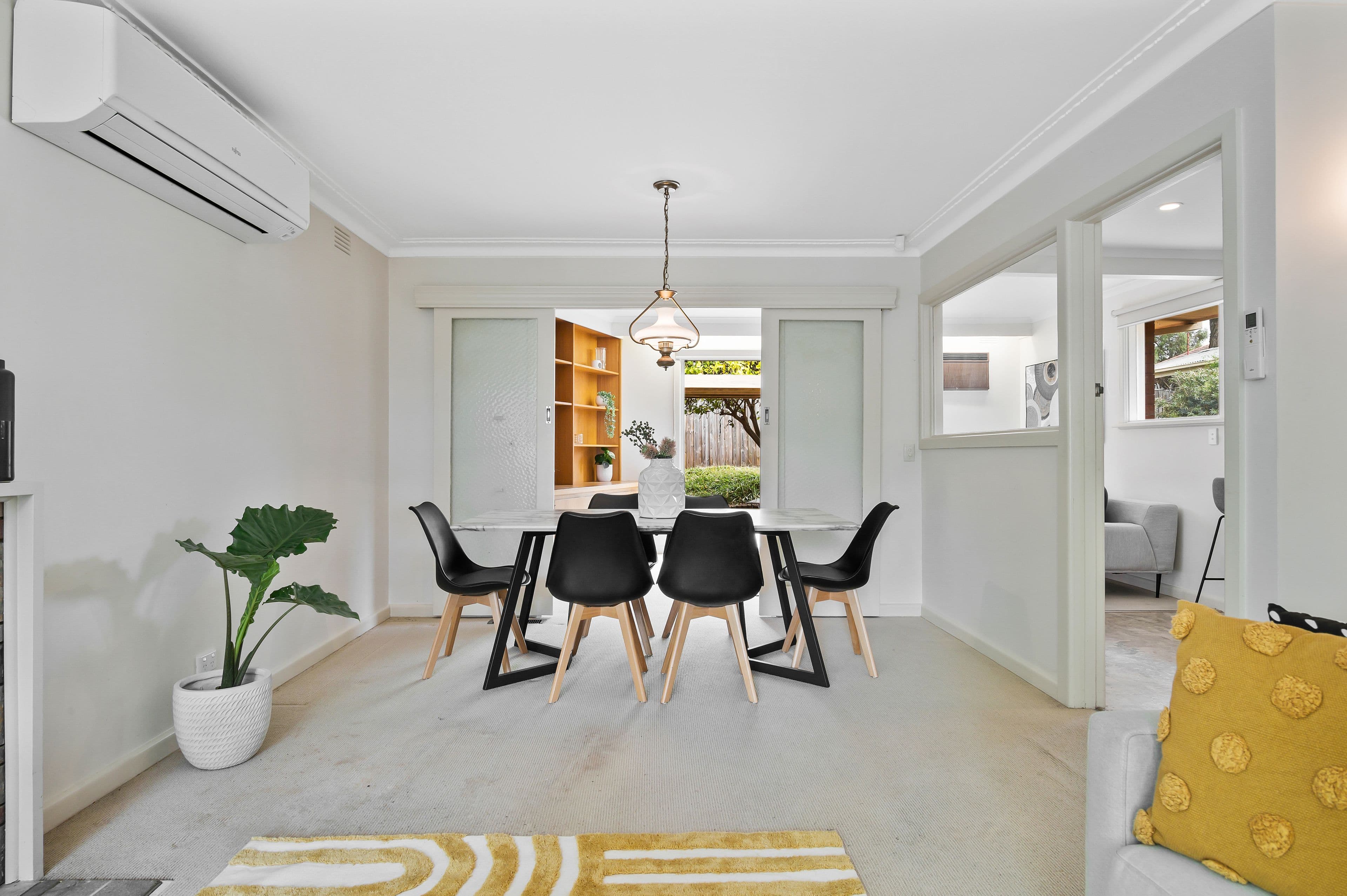 20 Christa Avenue, Burwood East VIC 3151, Burwood East - Thumbnail 4