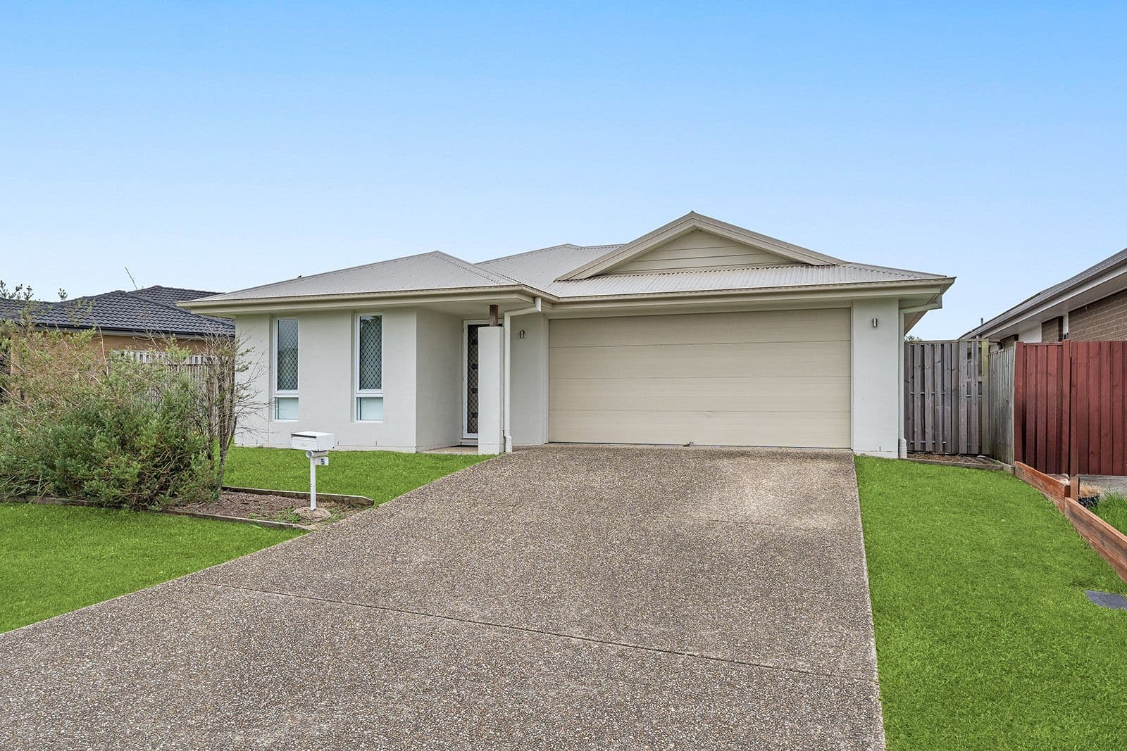 35 Bandt Close, Burpengary QLD 4505, Burpengary - Thumbnail 2