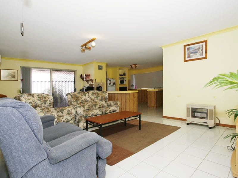 23 Arrowsmith Rise, MARANGAROO WA 6064, Marangaroo - Image 1