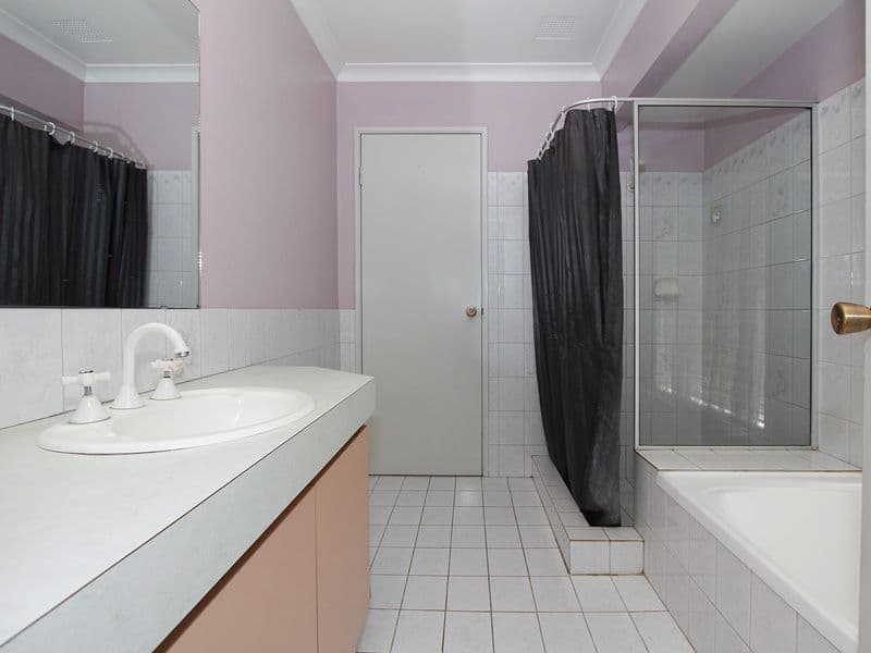 23 Arrowsmith Rise, MARANGAROO WA 6064, Marangaroo - Thumbnail 2