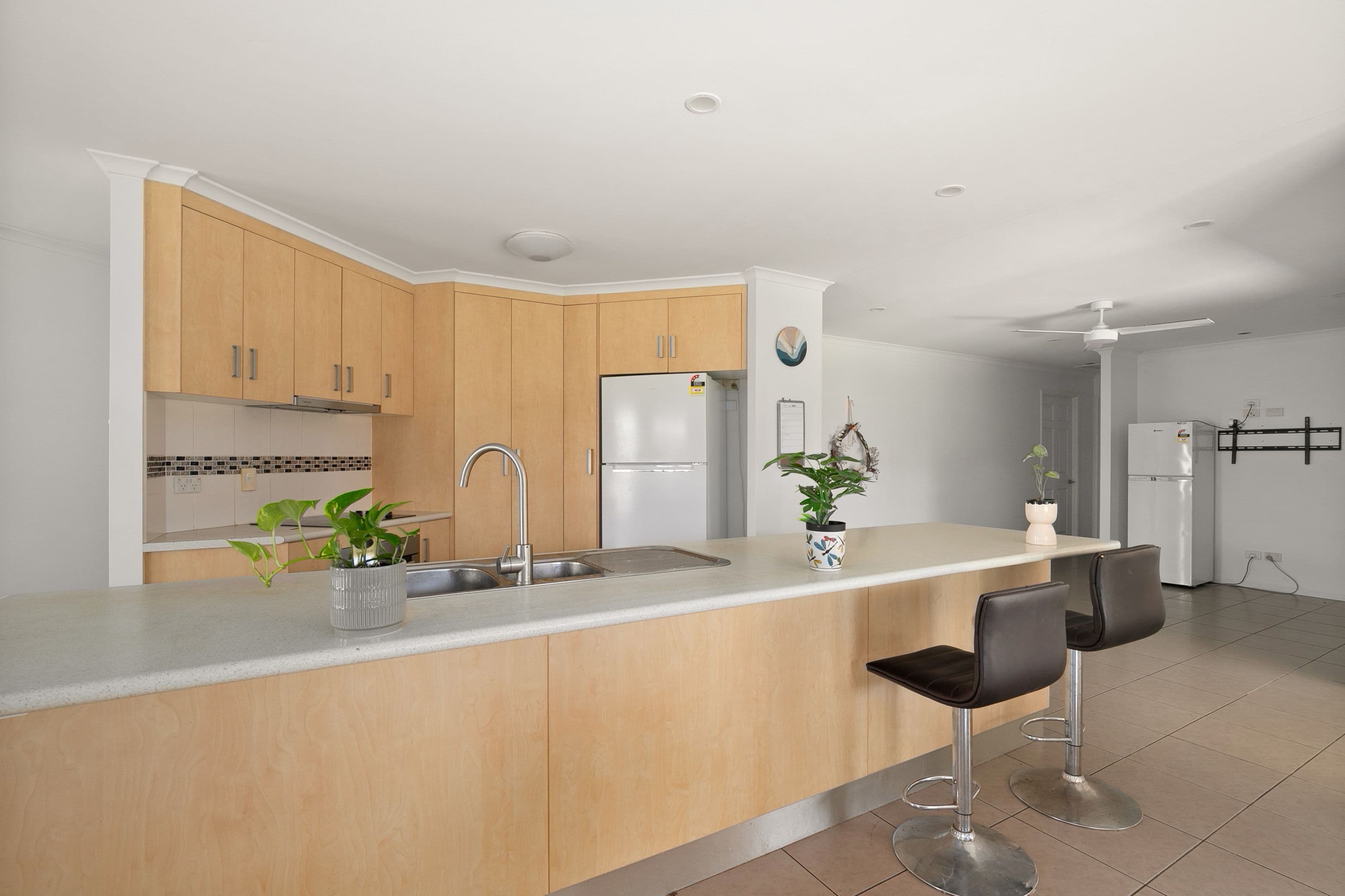21 Mooney Crescent, Emerald QLD 4720, Emerald - Thumbnail 6