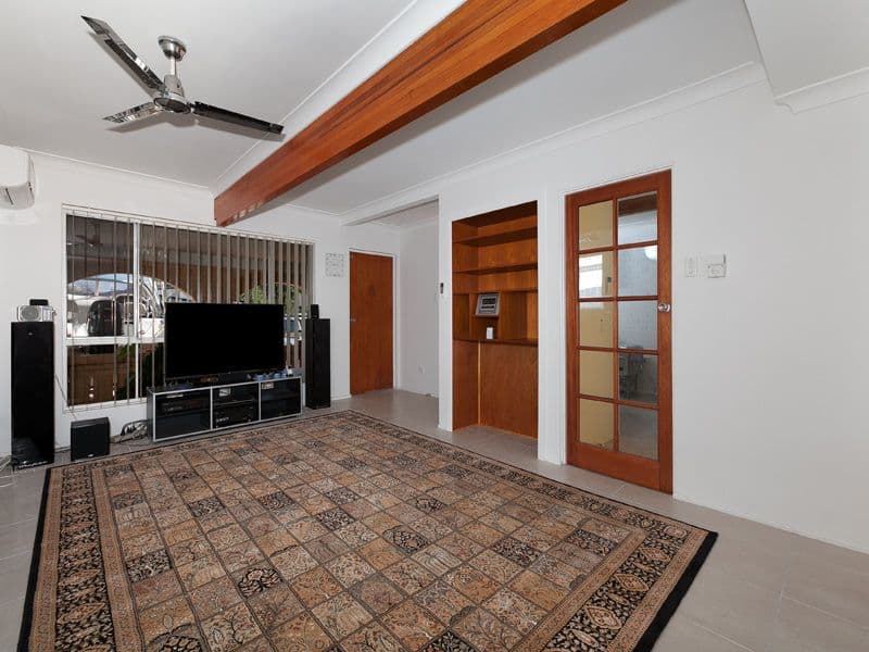 59 Camelot Street, TENNYSON QLD 4105, Tennyson - Thumbnail 3