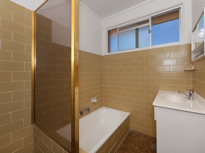 59 Camelot Street, TENNYSON QLD 4105, Tennyson - Thumbnail 8