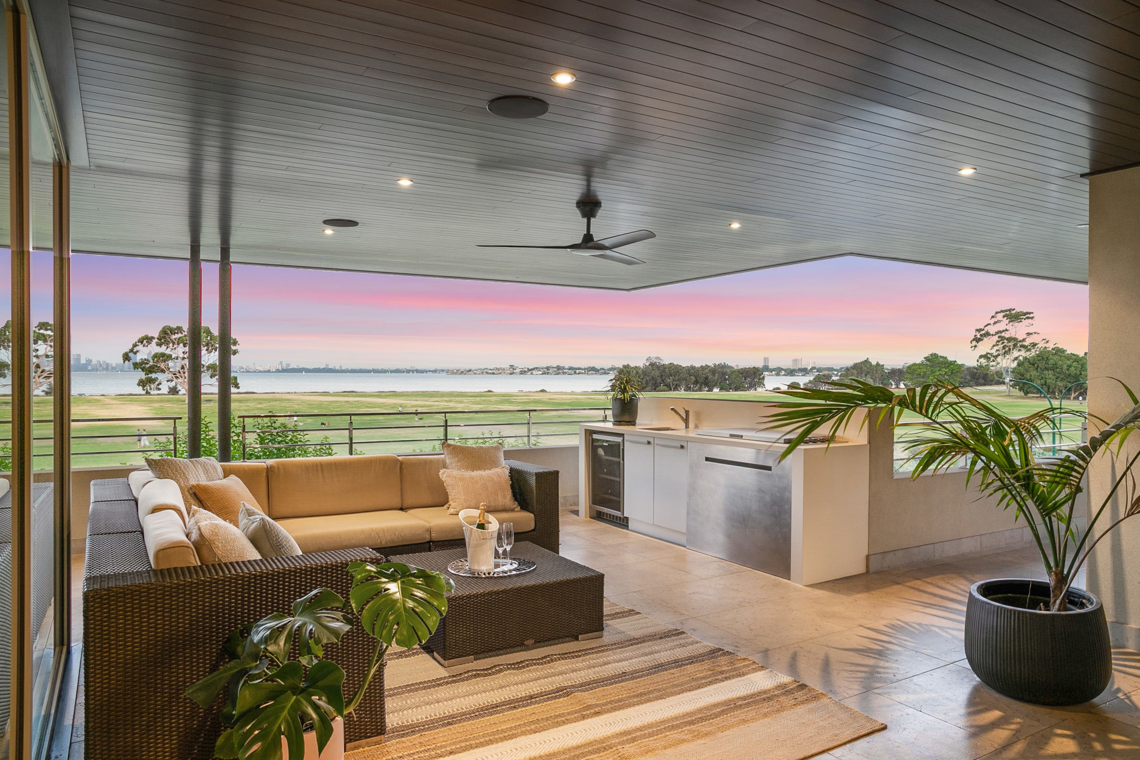 122 Burke Drive, Attadale WA 6156, Attadale - Thumbnail 2