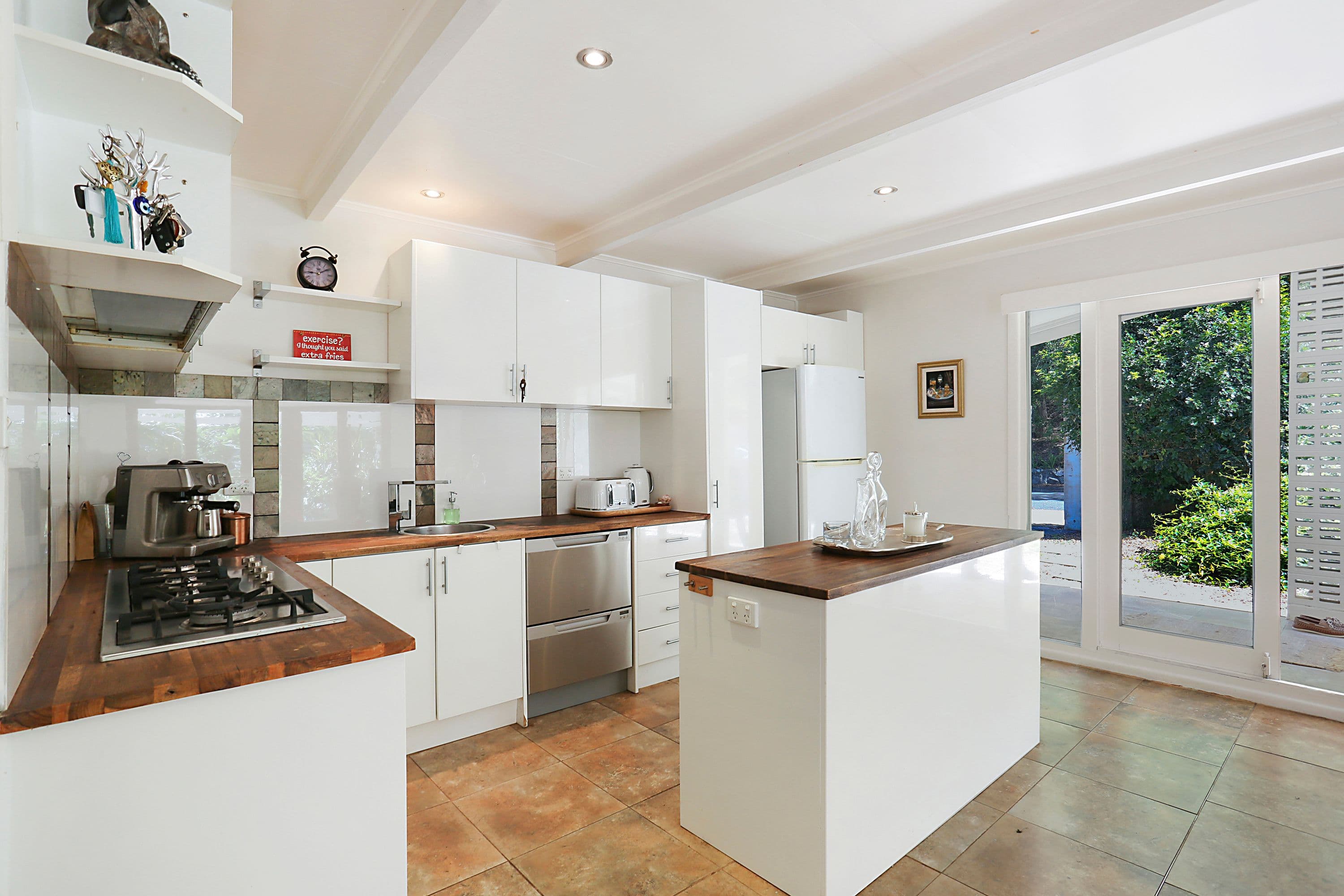 44 Djerral Avenue, Burleigh Heads QLD 4220, Burleigh Heads - Thumbnail 7