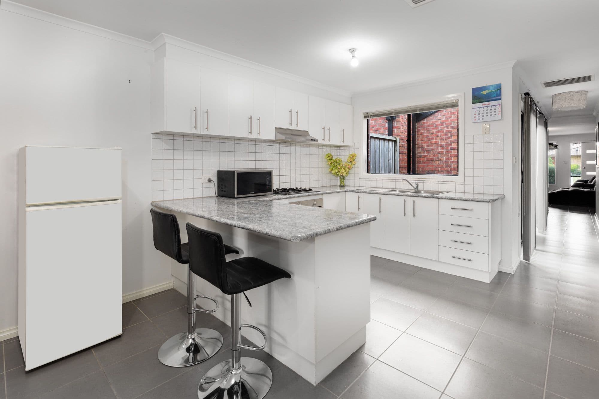 111 Silvereye Crescent, Werribee VIC 3030, Werribee - Thumbnail 2