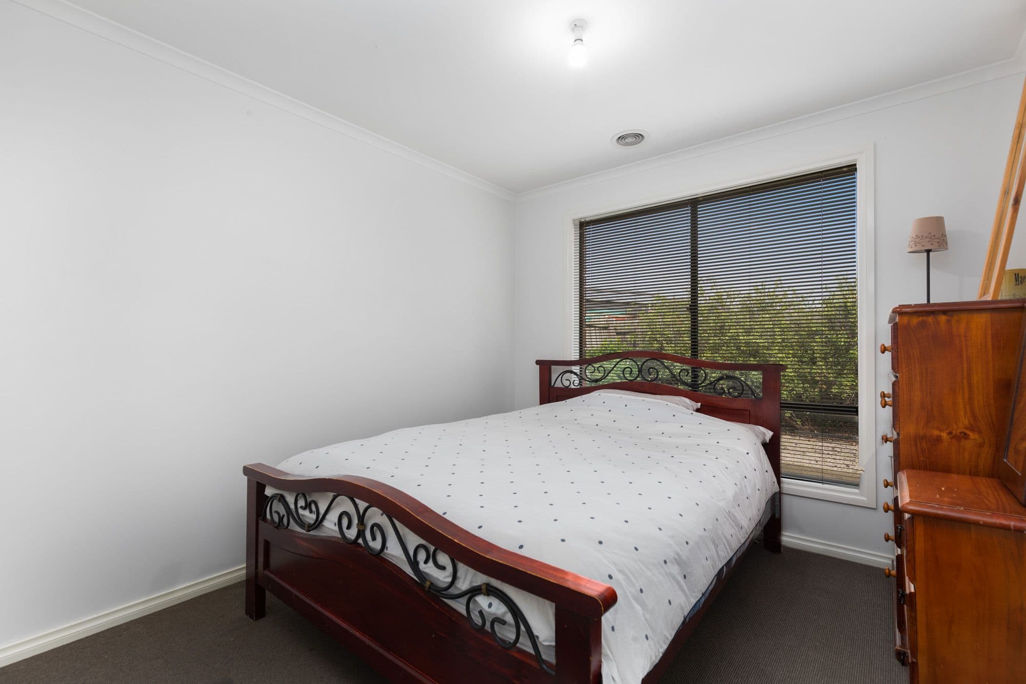 111 Silvereye Crescent, Werribee VIC 3030, Werribee - Thumbnail 5