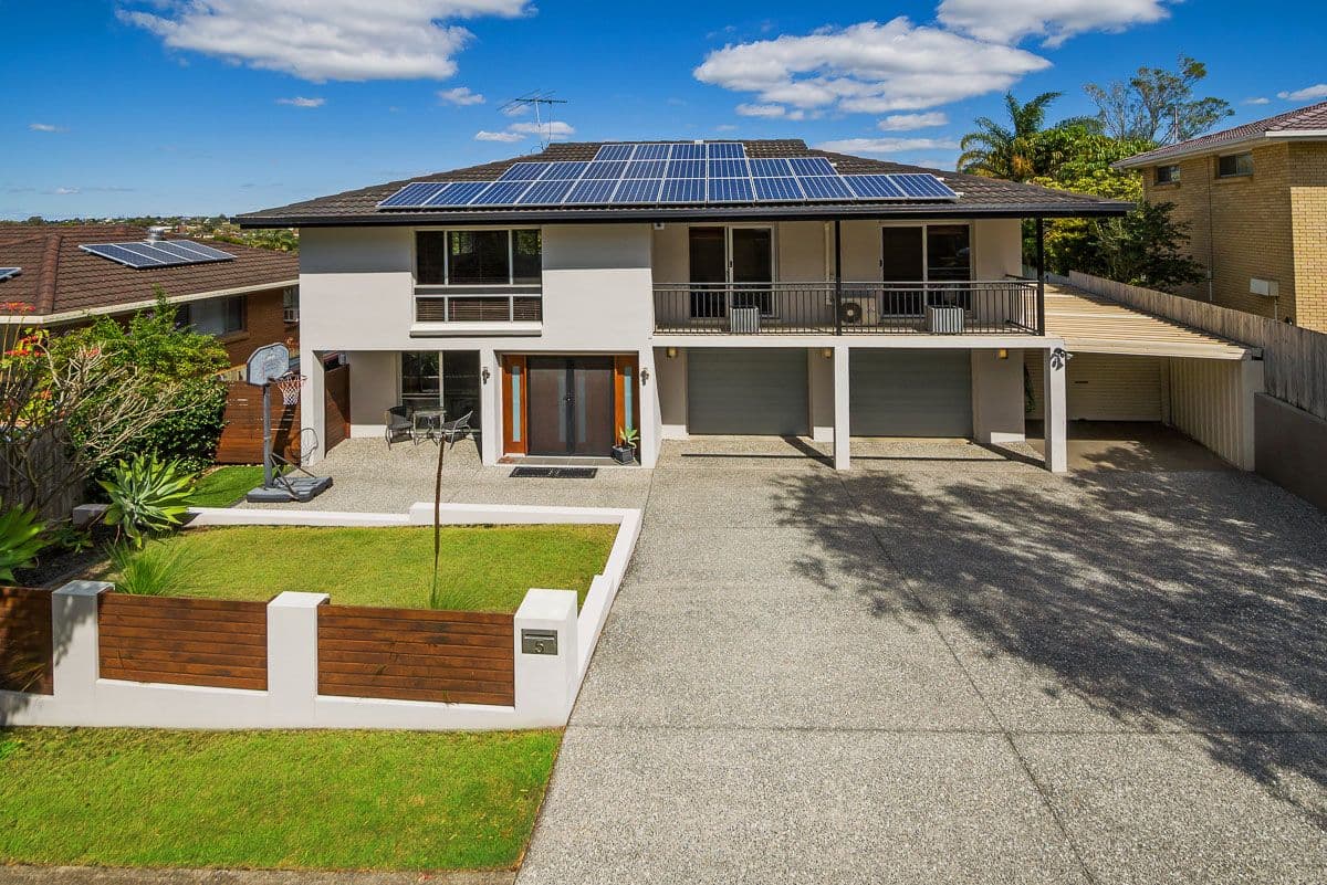 5 Brownleaf Street, Mansfield QLD 4122, Mansfield - Image 1